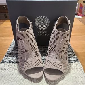 VC Kimora True Suede Heels